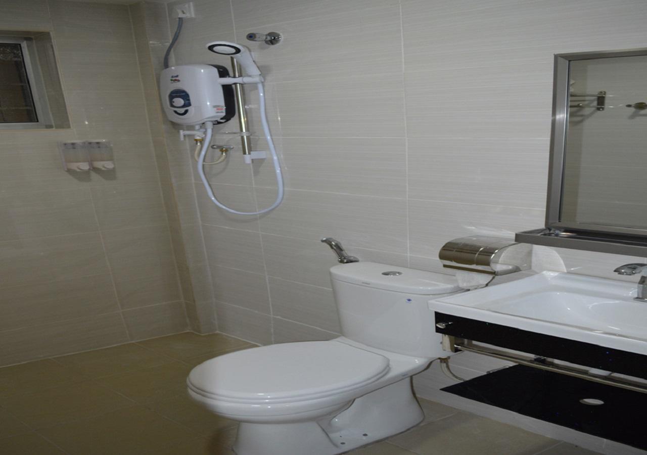 Angsoka Hotel Teluk Intan Extérieur photo