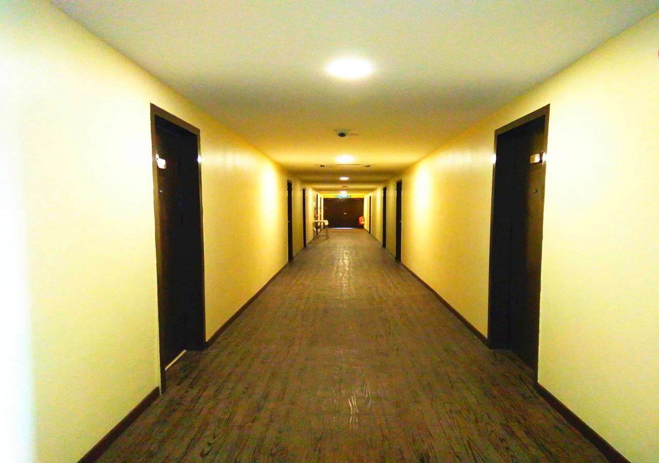 Angsoka Hotel Teluk Intan Extérieur photo